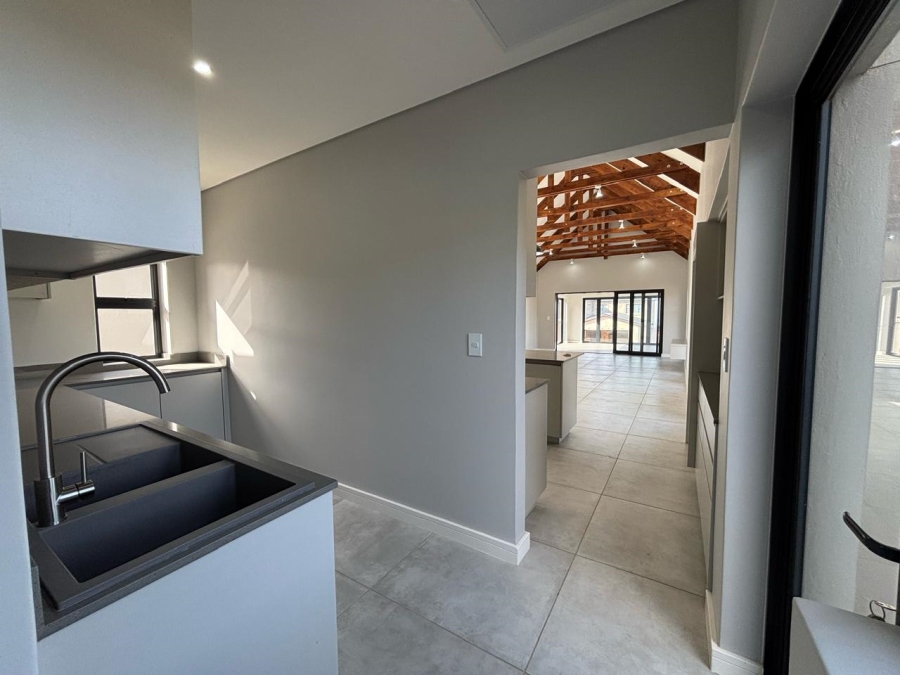 3 Bedroom Property for Sale in Hartland Lifestyle Estate Western Cape